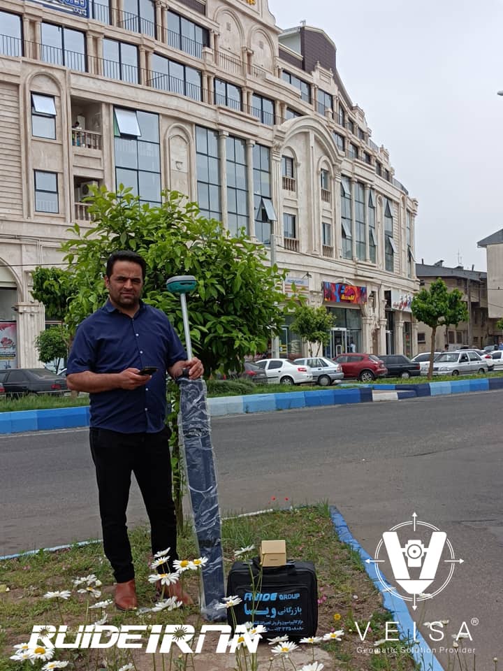جناب آقای مهندس ناظمی عزیز از شهر زیبای نوشهر خریدار گیرنده مولتی فرکانس ۹۶۵ کانال روید مدل R93i سپاس از اعتماد شما