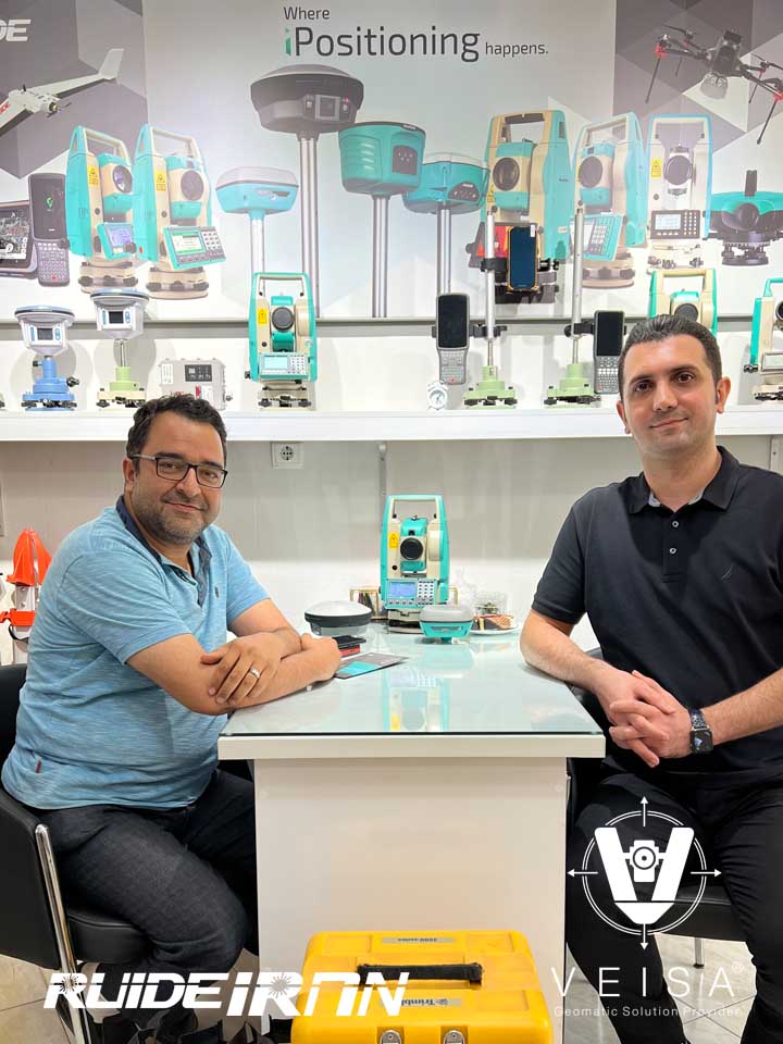 جناب آقای مهندس محمد حسین بلوچ اولین تولید کننده پهپاد های فتوگرامتری نقشه برداری در کشور از استان قم باعث افتخار مجموعه ویسا بود که در خدمت شما باشیم