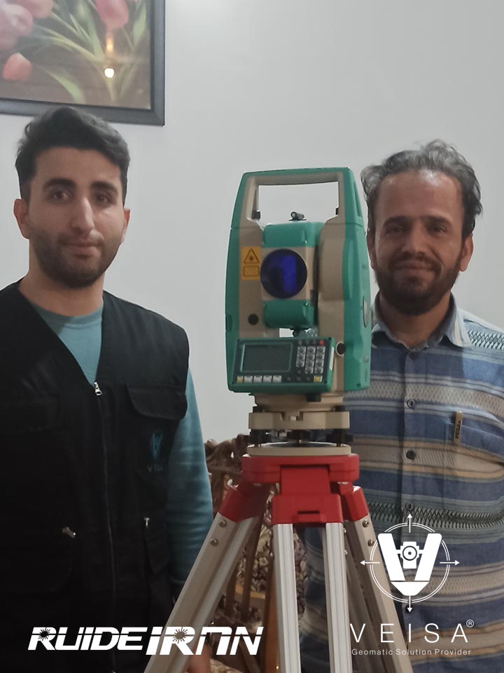 جناب آقای مهندس حاج عبدالهی عزیز از استان کرمان، رفسنجان خریدار توتال استیشن روید مدل RQS سپاس از اعتماد شما