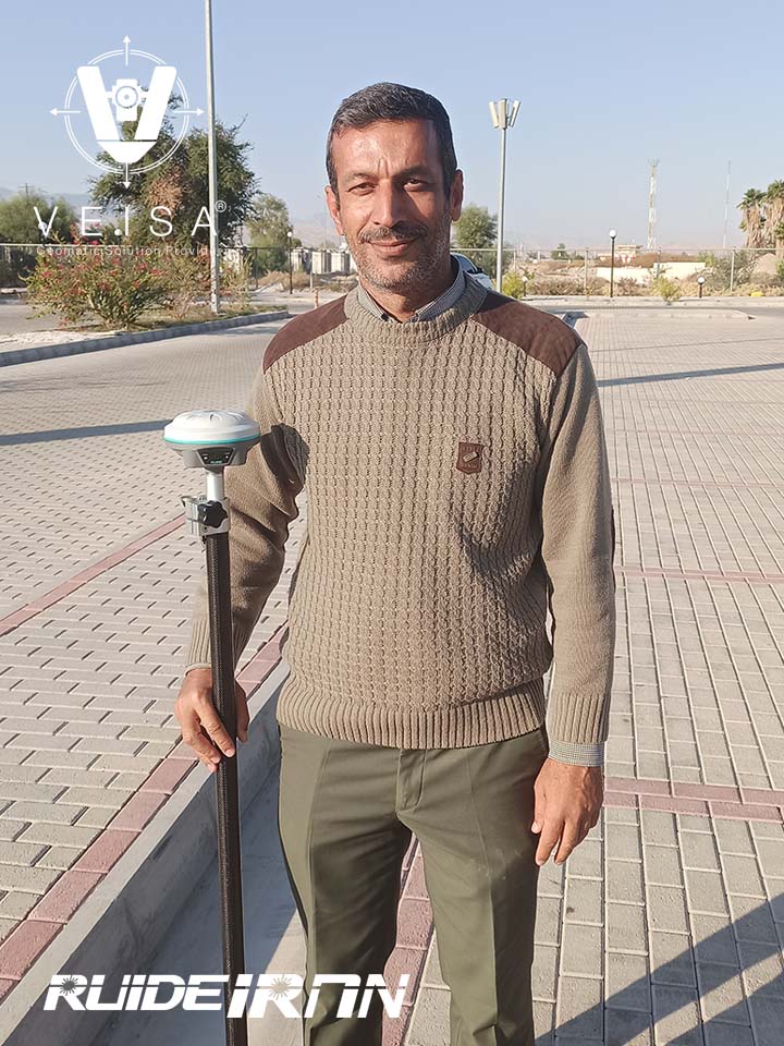 تحویل و آموزش گیرنده مولتی فرکانس روید مدل ROVA1 2023 به جناب آقای مهندس خادم عزیز از استان فارس شهرستان اوز، سپاس از اعتماد شما