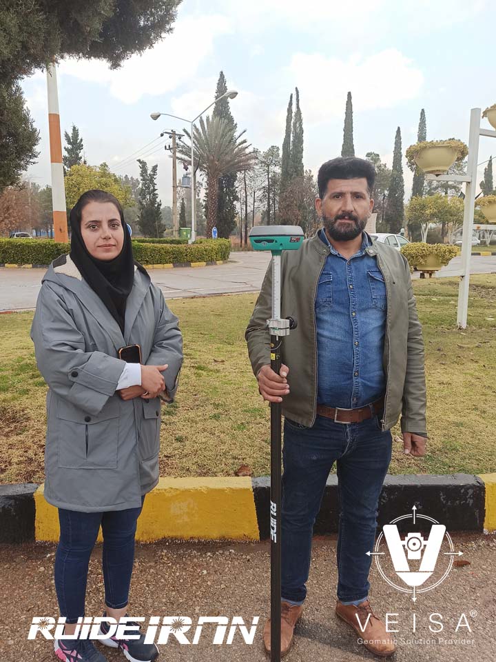 تحویل و آموزش گیرنده مولتی فرکانس روید مدل QUASAR R93i به مشتری عزیز بازرگانی ویسا جناب آقای مهندس دفاعی از اقلید فارس