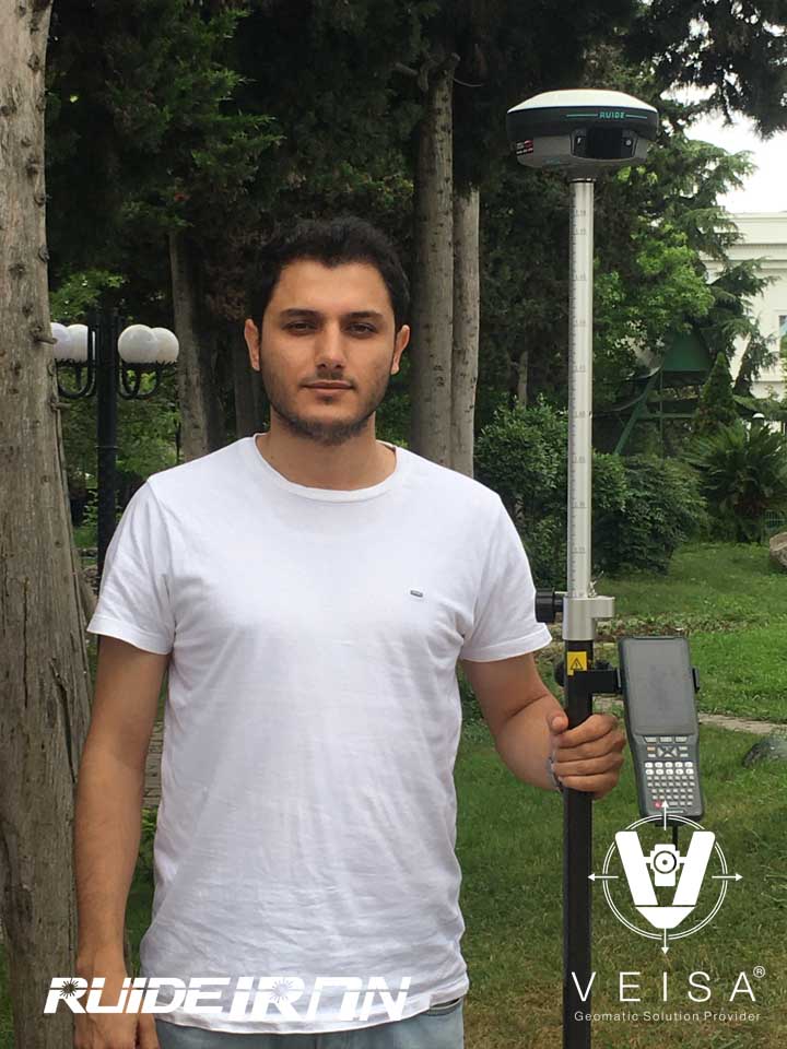 جناب آقای مهندس لرد لسمی خریدار گیرنده مولتی فرکانس روید مدل RUIDE RENO1 2023 از شهر زیبای نوشهر سپاس از اعتماد شما