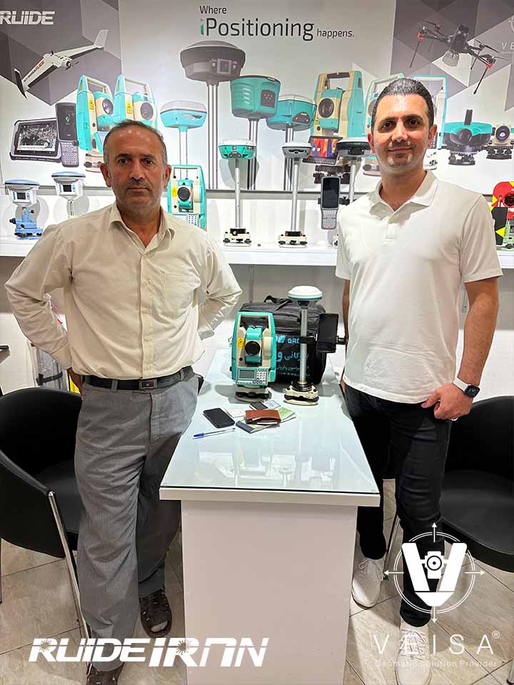 جناب آقای مهندس کاظمی عزیز پس از گذشت چند روز از خرید توتال استیشن روید مجدد تشریف آوردن و گیرنده مولتی فرکانس روید مدل ROVA1 رو خریداری کردن سپاس از اعتماد شما